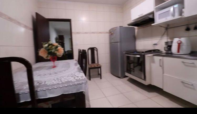 Linda casa a venda