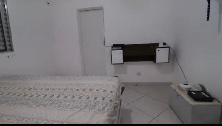 Linda casa a venda