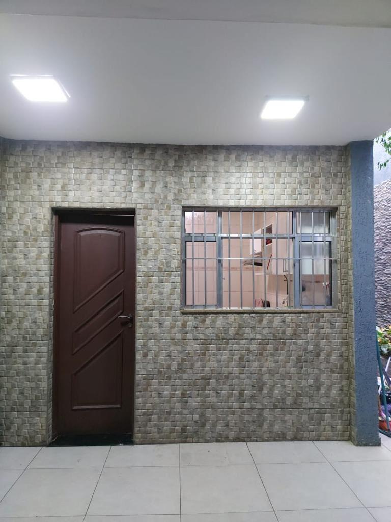 Linda casa a venda
