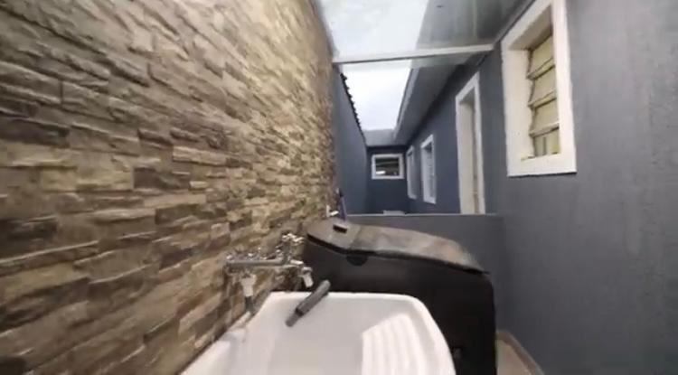 Linda casa a venda