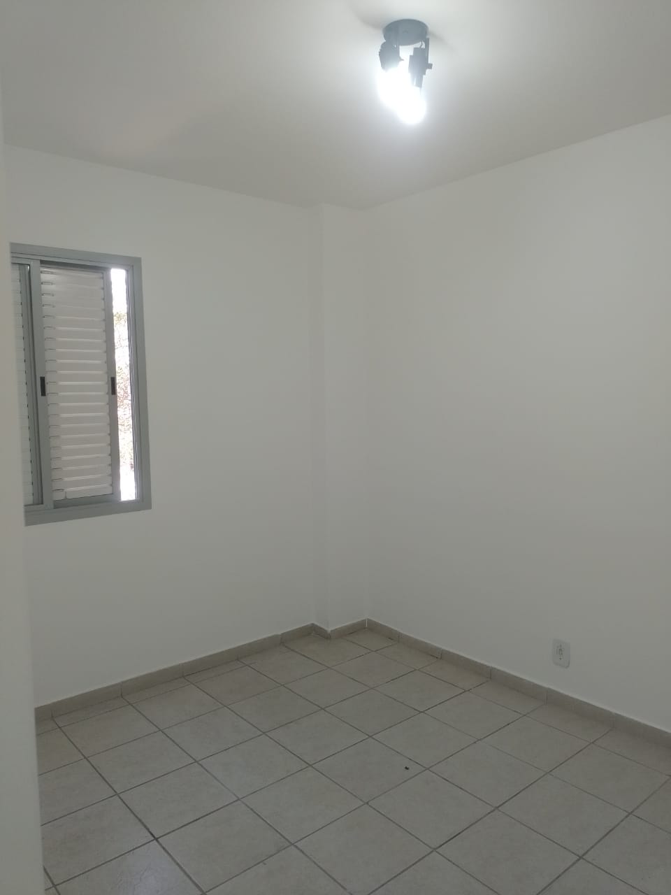 lindo Apartamento prox av cupecê 230 mil