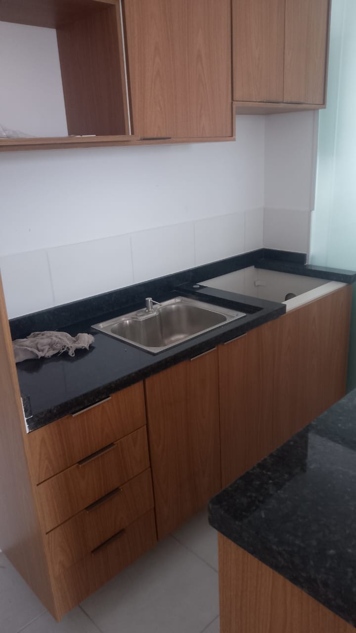 Lindo apartamento na Avenida Cupecê 410 mil
